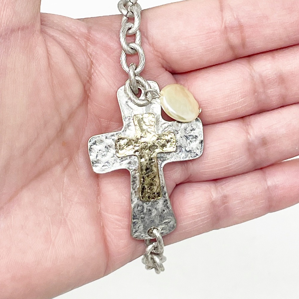 Modern Silver Gold Tone Hammered Cross Bracelet Faux Pearl Charm Y2K 2000s